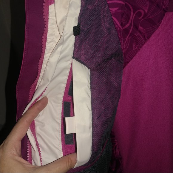 Columbia: Omni-Tech Waterproof Interchange Performance Jacket - Women's Size Med - Picture 12 of 16